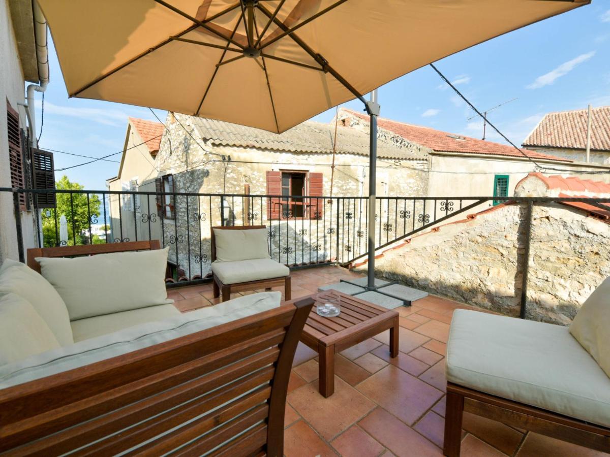 Holiday Home Mali Dvori By Interhome Дикло Экстерьер фото