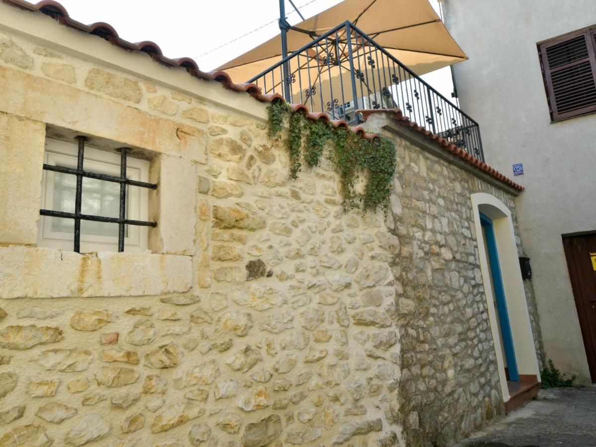 Holiday Home Mali Dvori By Interhome Дикло Экстерьер фото