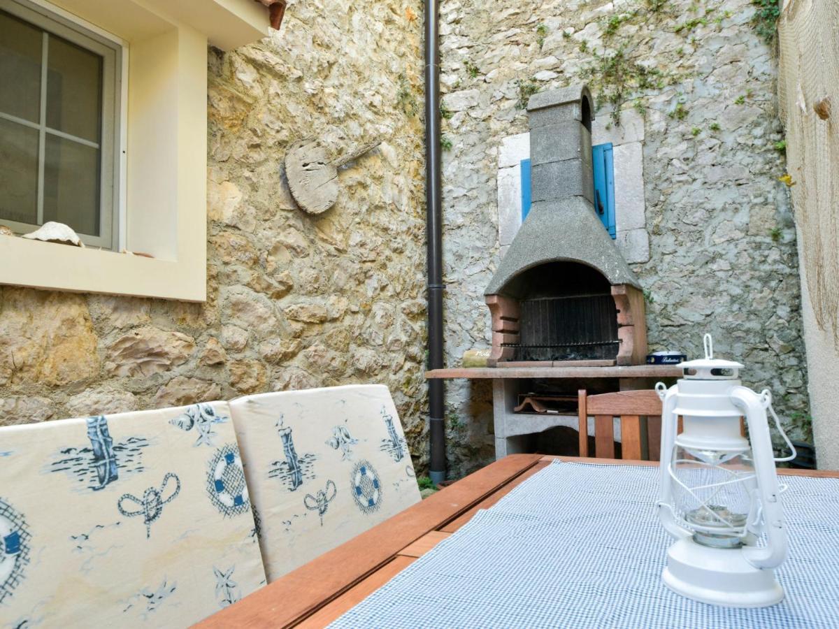Holiday Home Mali Dvori By Interhome Дикло Экстерьер фото