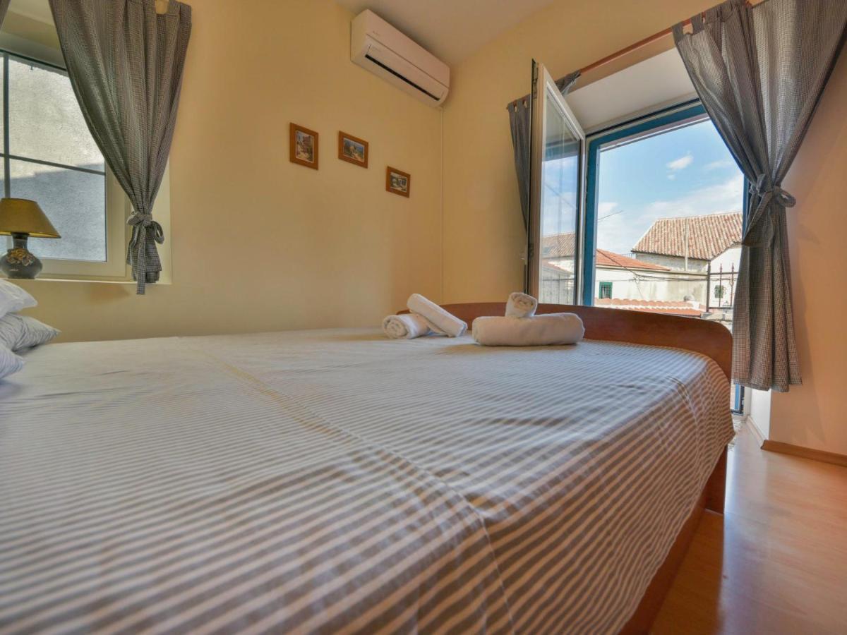 Holiday Home Mali Dvori By Interhome Дикло Экстерьер фото
